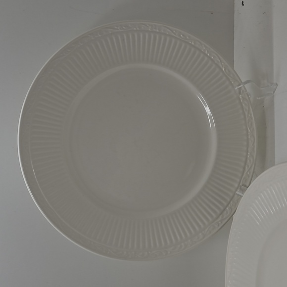 FINAL PRICE Mikasa Italian Countryside DD900 11 1/4 in. Dinner Plate - Picture 2 of 4